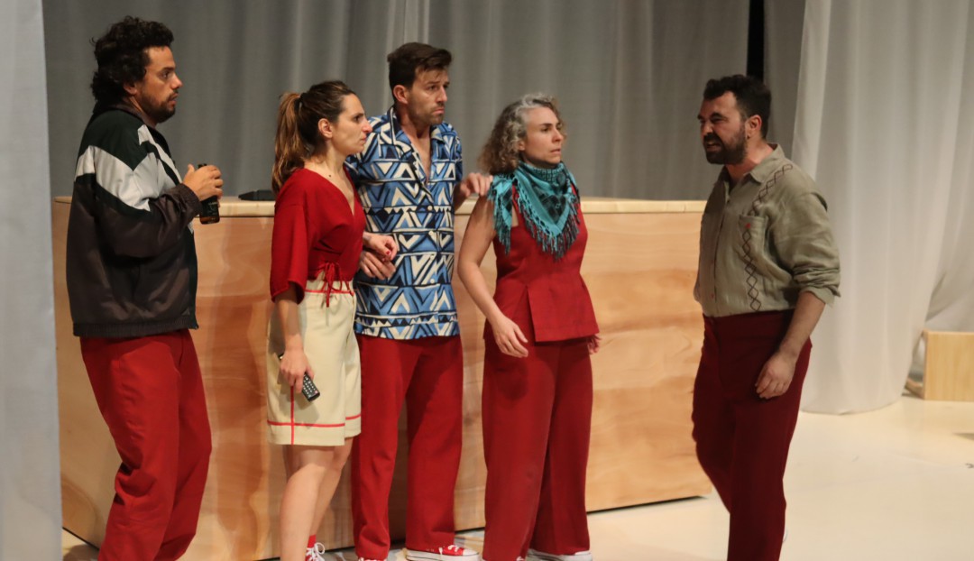 Imagen noticia - El Teatro Pérez Galdós estrena la disparatada y ocurrente comedia ‘Bar La Resistencia’